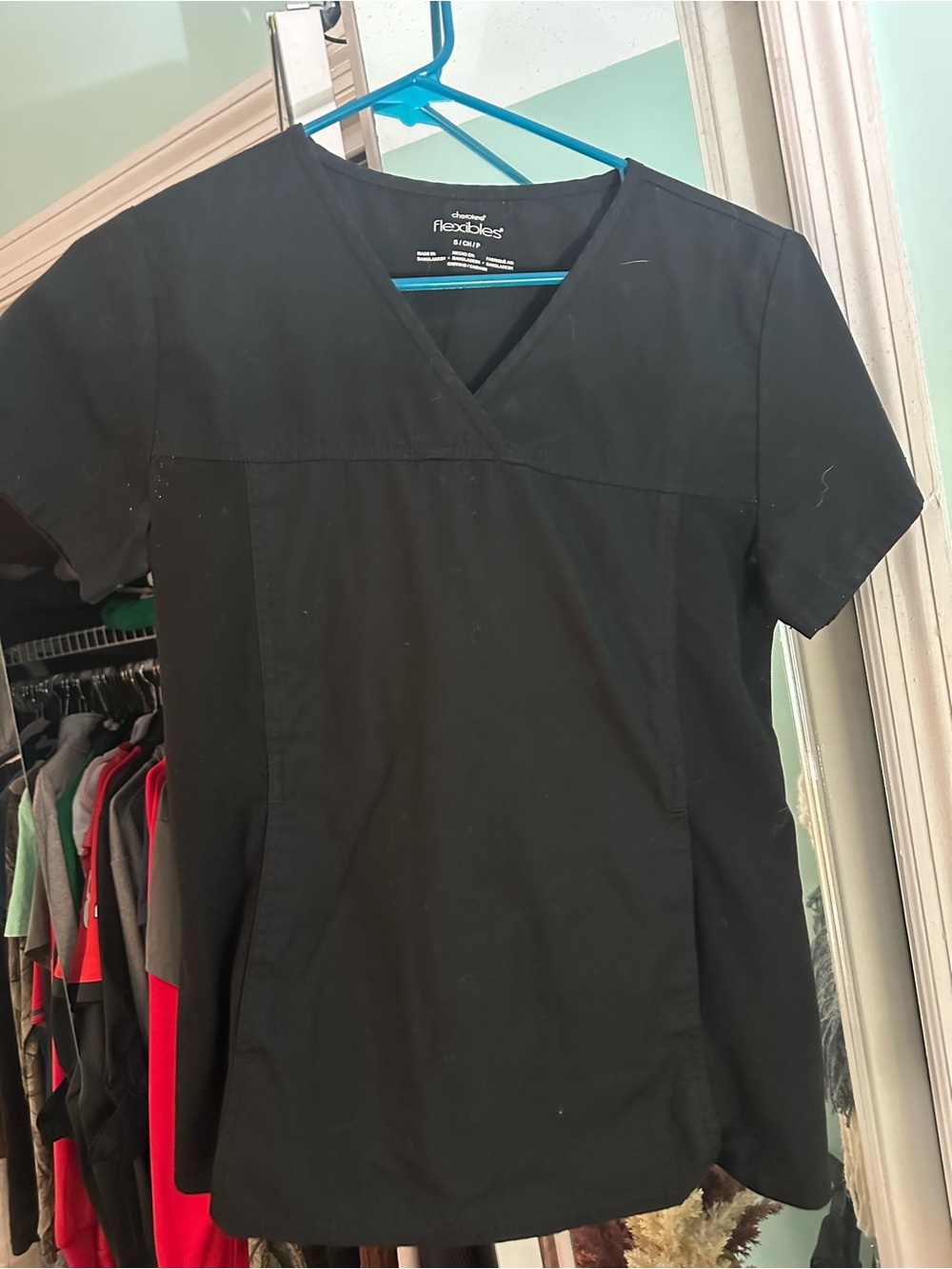 Cherokee Flexibles Scrub Top